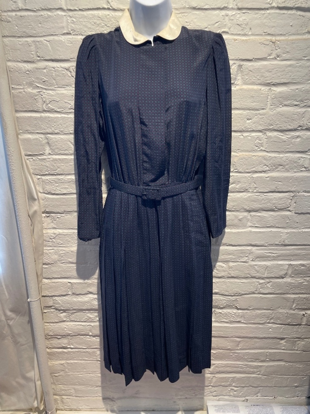 Vintage 1980's Albert Nipon Peter Pan Collar Dress